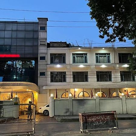 Hotel International Srinagar Экстерьер фото