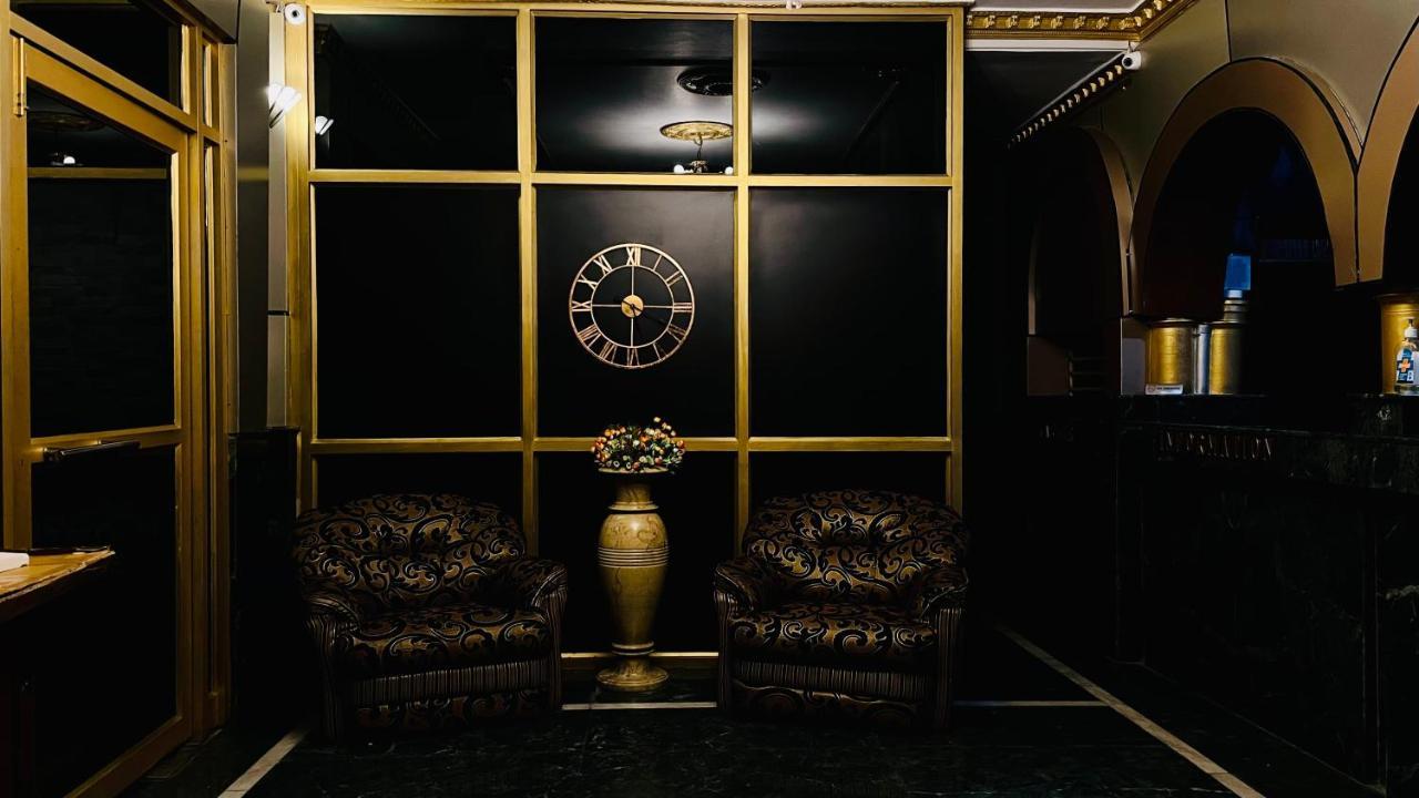 Hotel International Srinagar Экстерьер фото