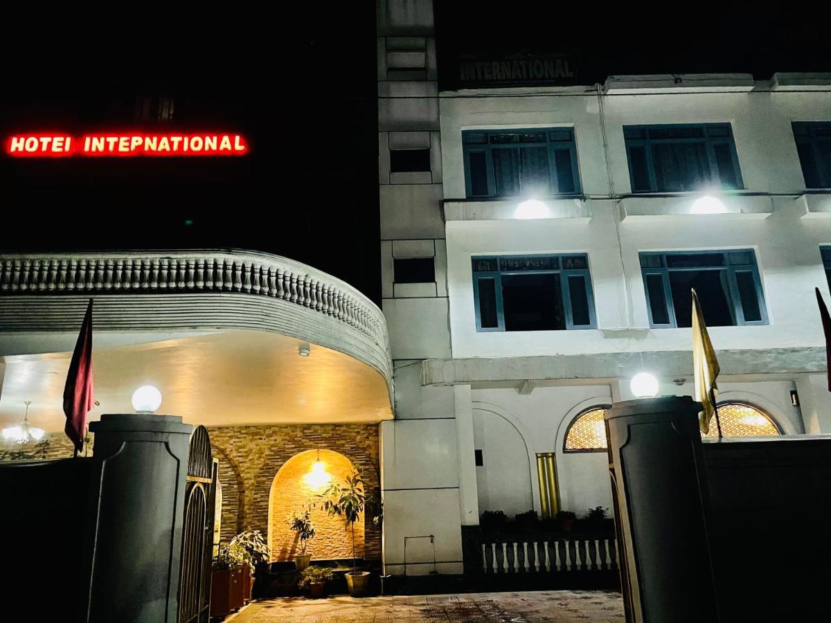 Hotel International Srinagar Экстерьер фото