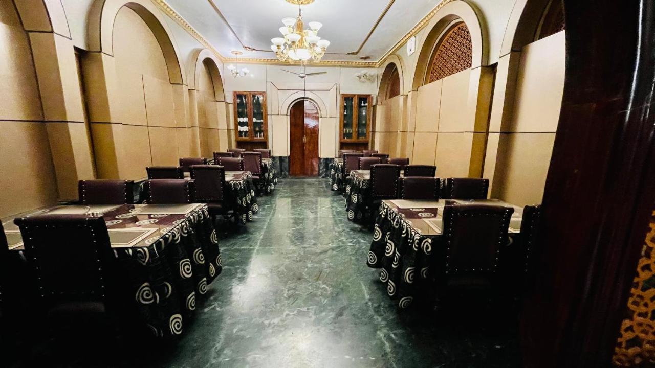 Hotel International Srinagar Экстерьер фото